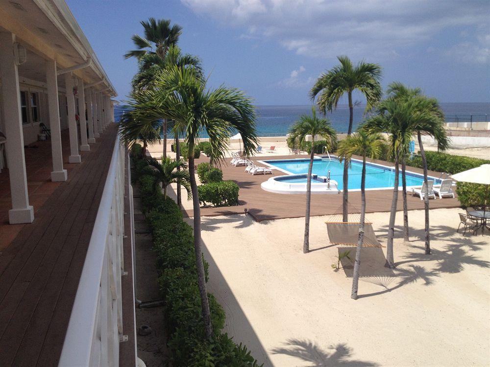 The Riviera, Grand Cayman Hotel George Town Exterior photo