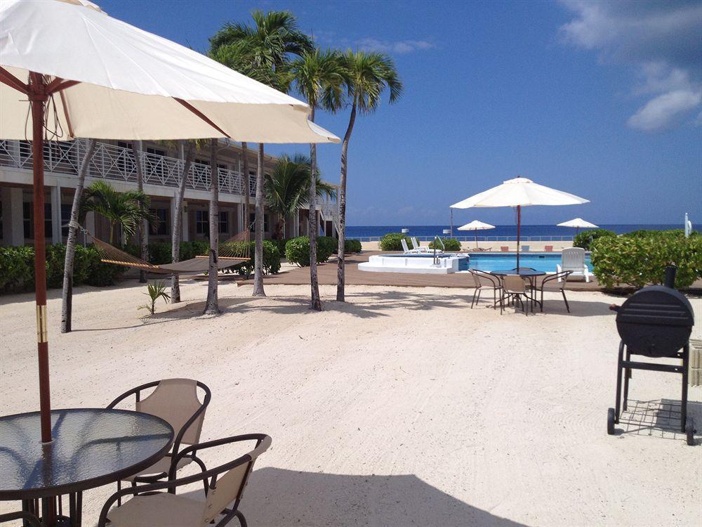 The Riviera, Grand Cayman Hotel George Town Exterior photo